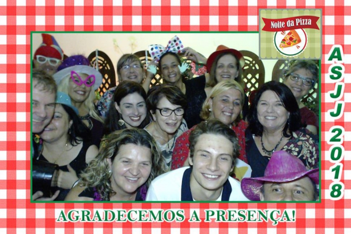 <p>Veja as fotos dos convidados da nossa Noite da Pizza.</p>